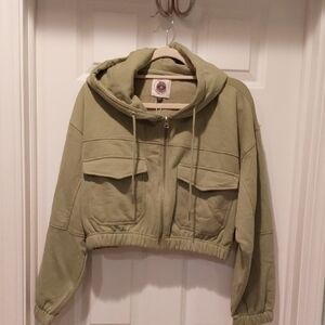 NWT. Ashley Vintage Charm By 26 International. Cropped Hoodie. Sage Green. XL